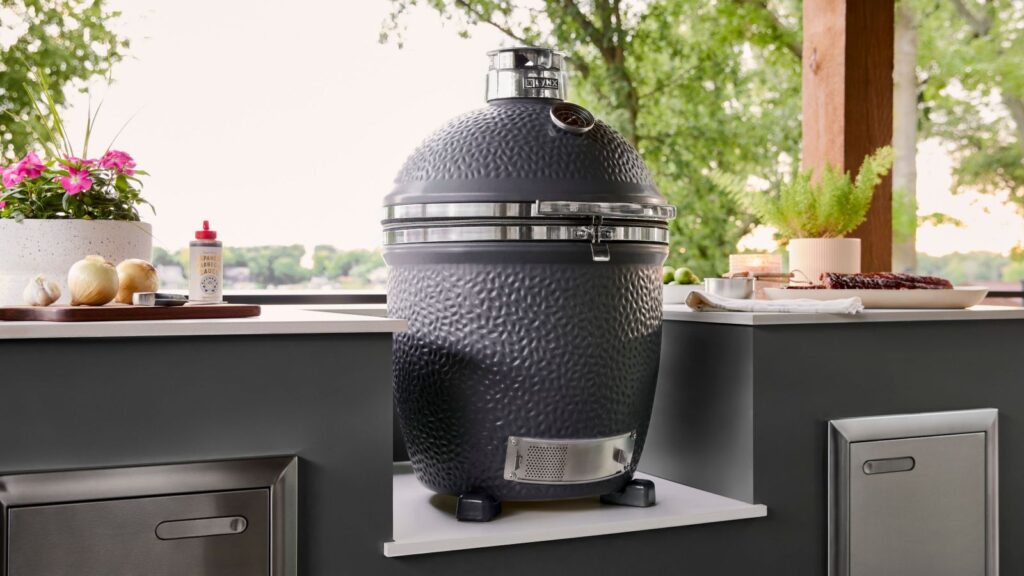 A charcoal grill with live fire